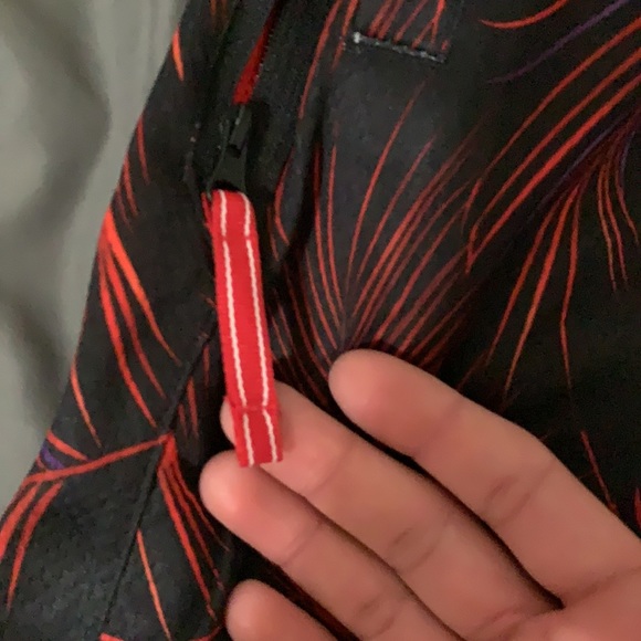 Nike shorts. - Picture 6 of 6